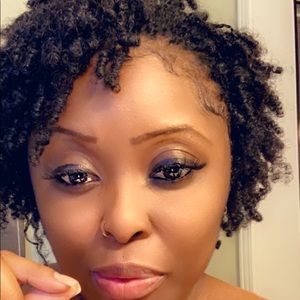 Meet your Posher, Elma